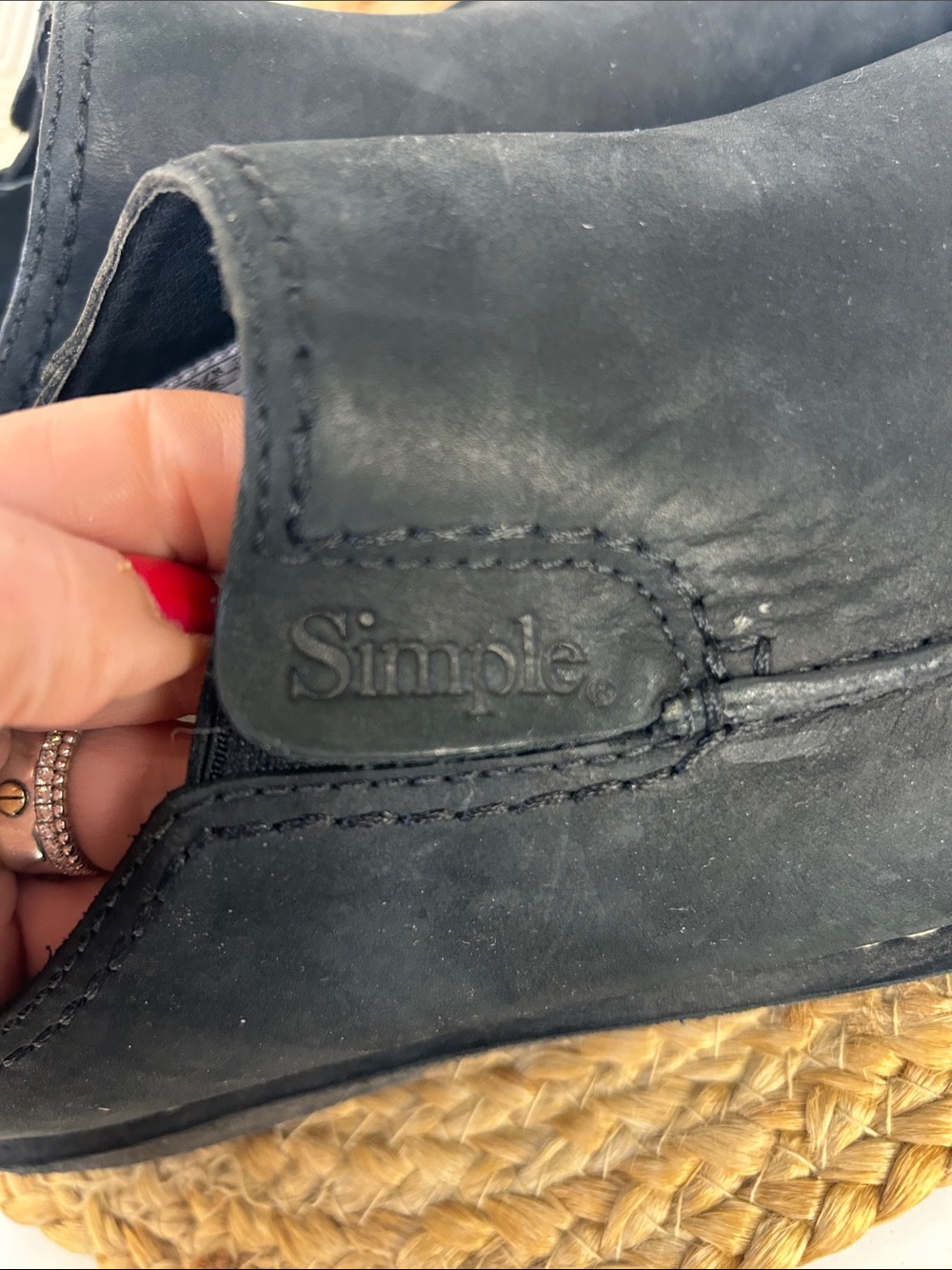 Simple brand clogs-black leather-size 11 - Picture 9 of 9